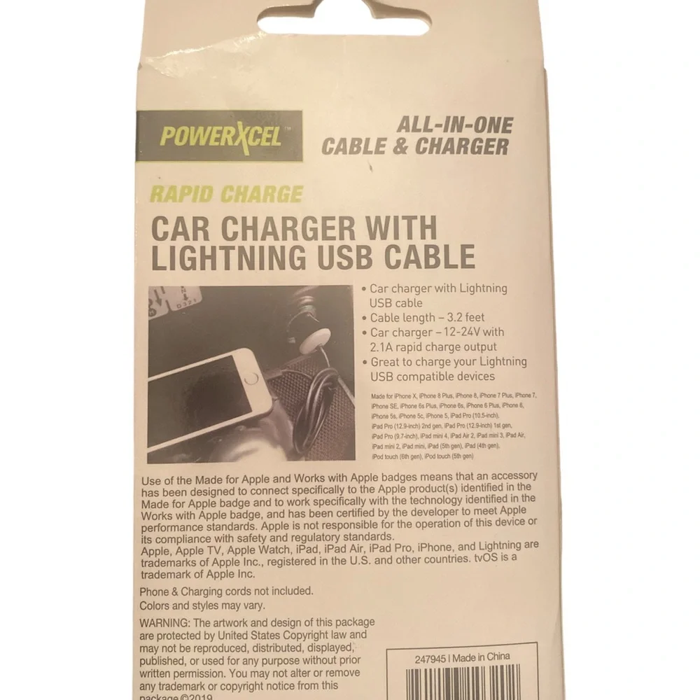 Rapid charge car charger with lightning USB Cable
